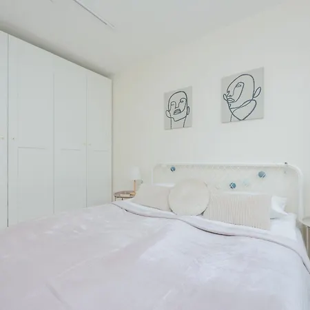 Przytulny Z Balkonem I Klimatyzacja By Renters *