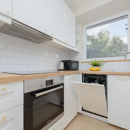 Apartamento Przytulny Z Balkonem I Klimatyzacja By Renters Varsóvia